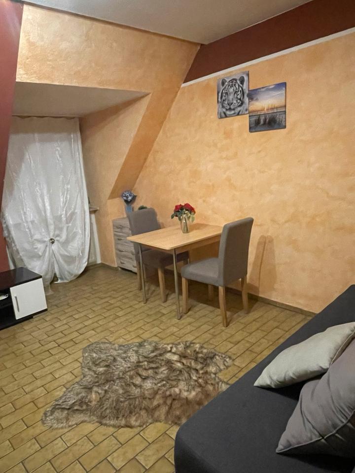 Thumbnail-1 Zimmer Apartment zu Vermieten