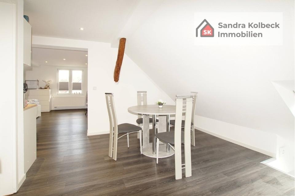 Thumbnail-Gemütliche Dachgeschosswohnung mit Komplettausstattung