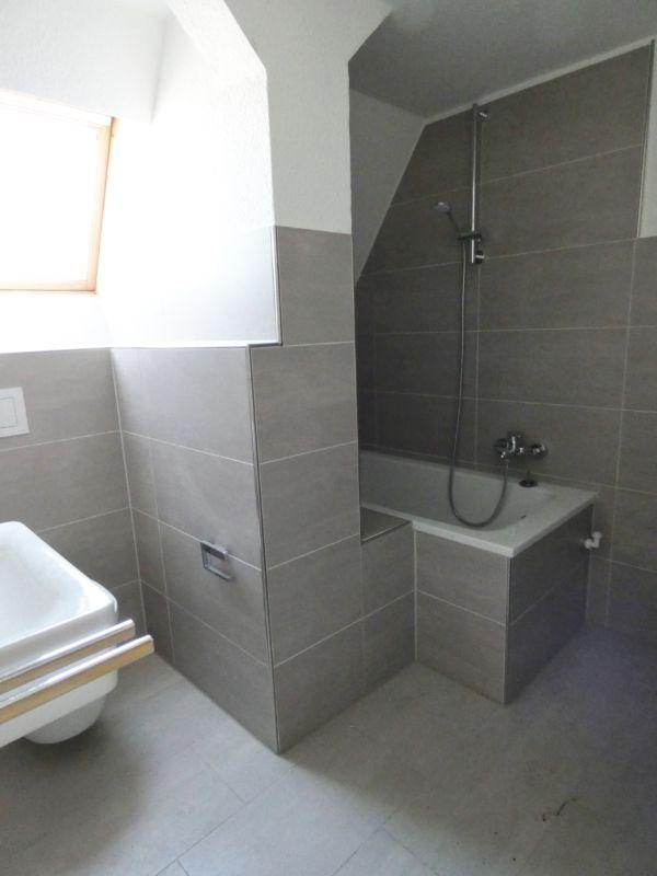 Thumbnail-Modernisierte 2-Zi.-Altbau-Whg.mit Designboden in E-Kray!