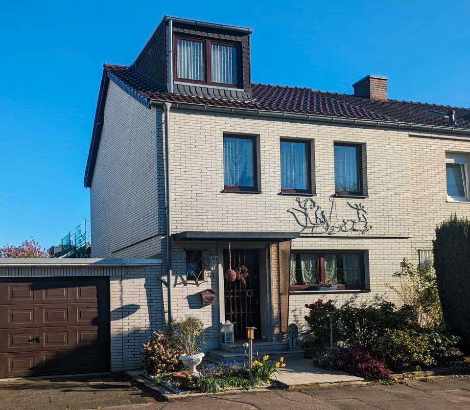 Thumbnail-Attraktives Reiheneckhaus mit Gartenidylle in Köln-Widdersdorf