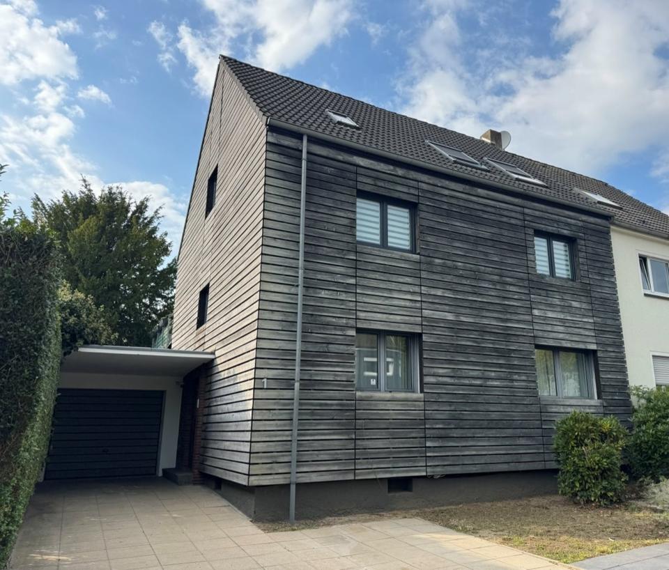 Thumbnail-Gepflegte Doppelhaushälfte mit 3 Wohneinheiten