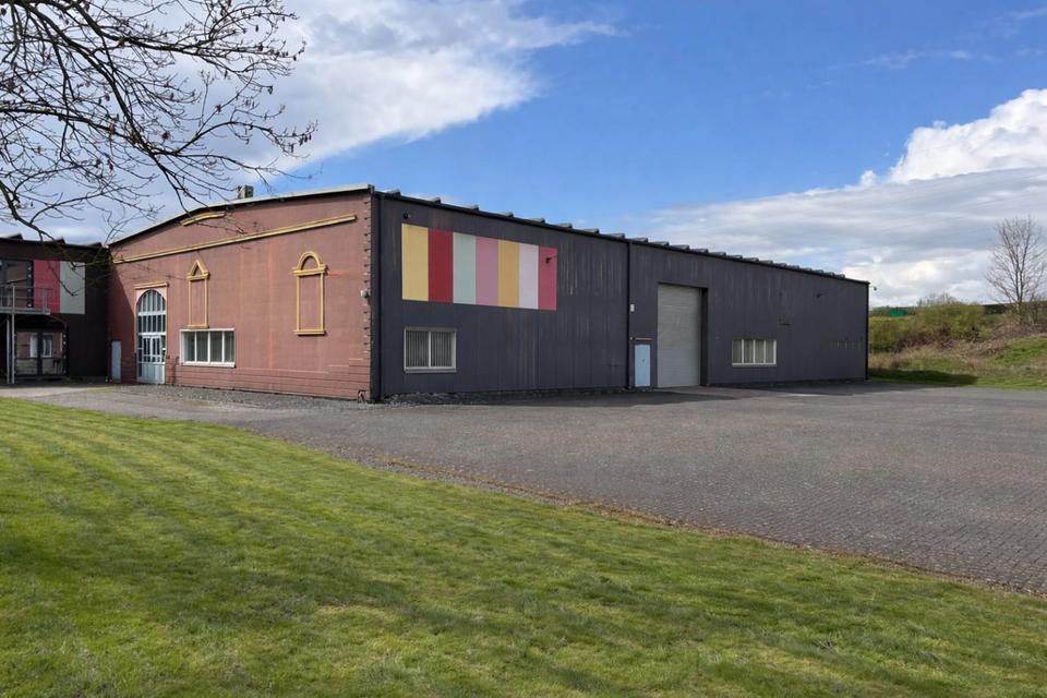 Thumbnail-Moderne Lager-Logistikhalle mit Büro (1.800m², teilbar)