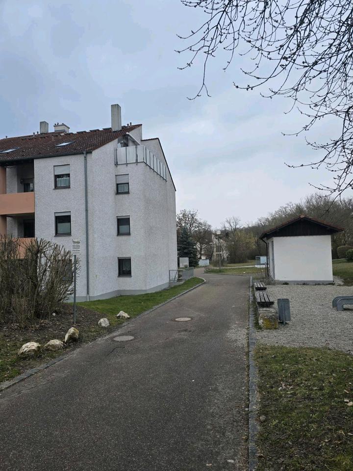 Thumbnail-Helle Dachgeschosswohnung zu vermieten