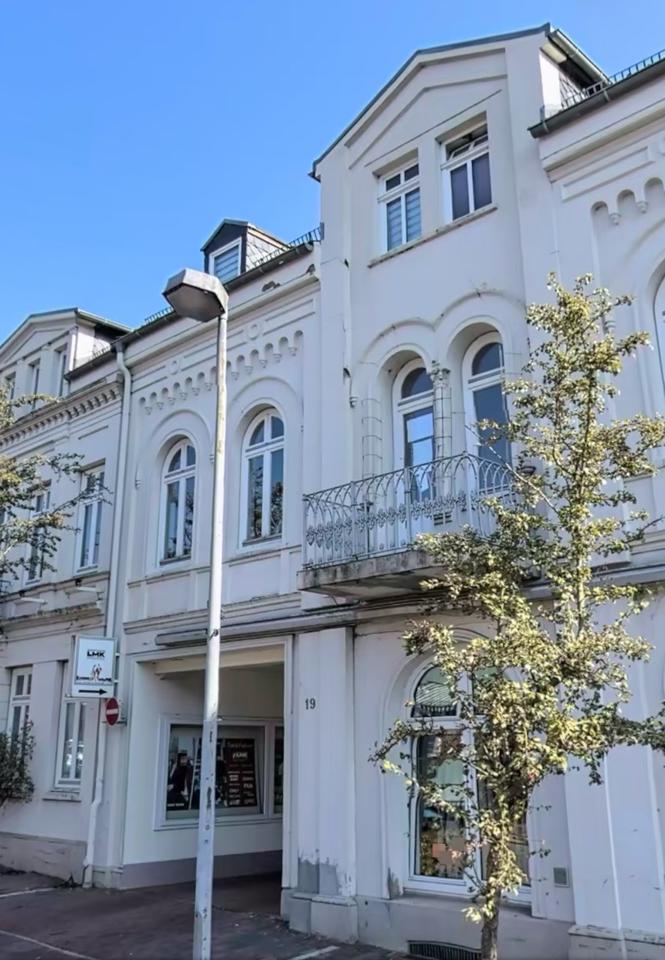 Thumbnail-2 Zimmerwohnung im Zentrum von Eutin Altbau