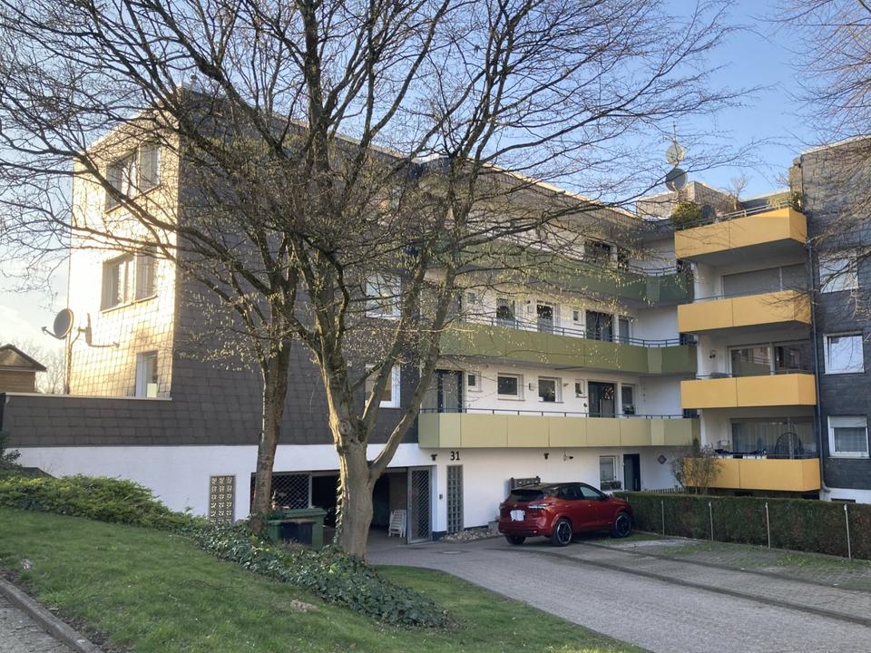 Thumbnail-Großzügige, modernisierte 3‑Zimmer‑Eigentumswohnung von privat