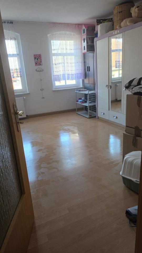 Thumbnail-Schöne 3-Zimmer-Wohnung in Schmölln, zentrale Lage