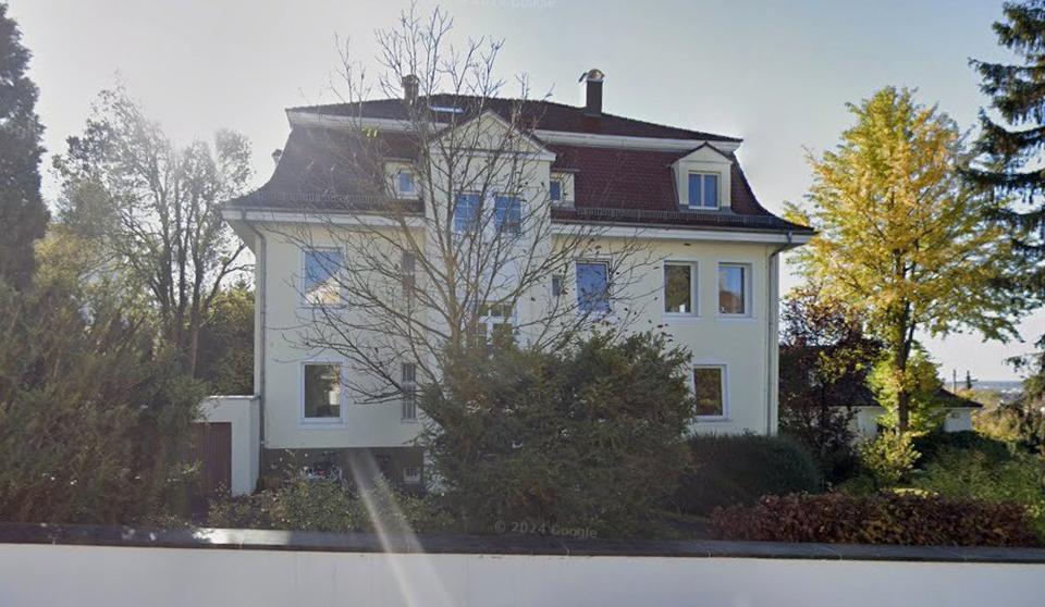 Thumbnail-Haus in Degerloch in der Löwenstraße (teils gewerblich)