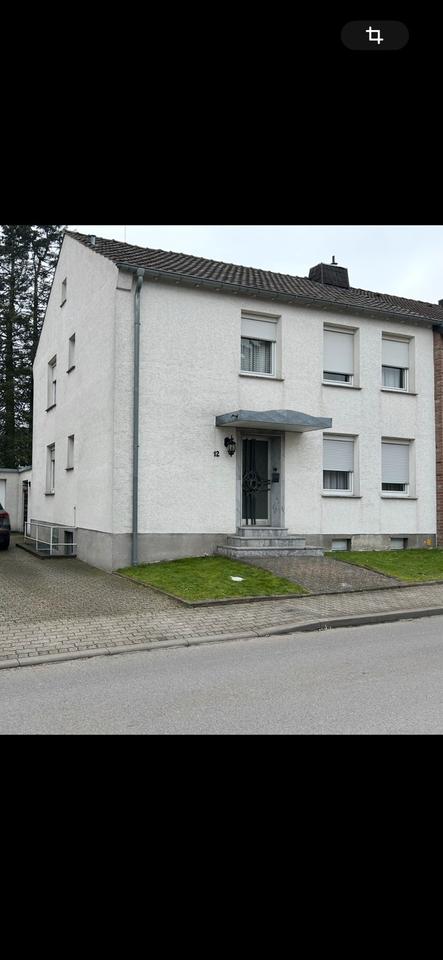 Thumbnail-Erdgeschosswohnung in Alsdorf Ost mit Garten,Garage und Keller