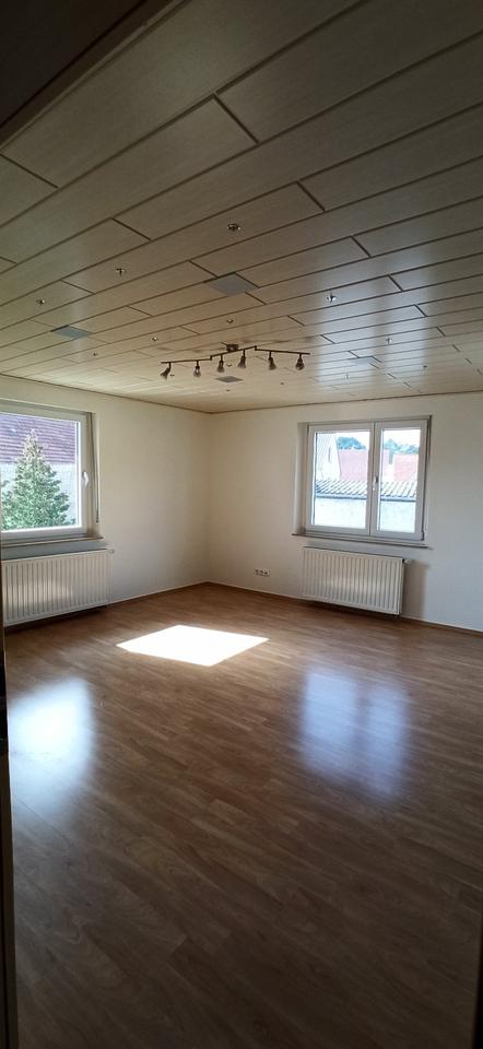 Thumbnail-4 Zimmer Wohnung Werneck Ortsteil