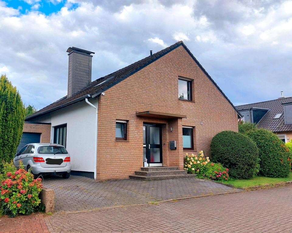 Thumbnail-ANFRAGESTOP 1 - FH in ruhiger Wohnsiedlung in Vlotho ( Exter )