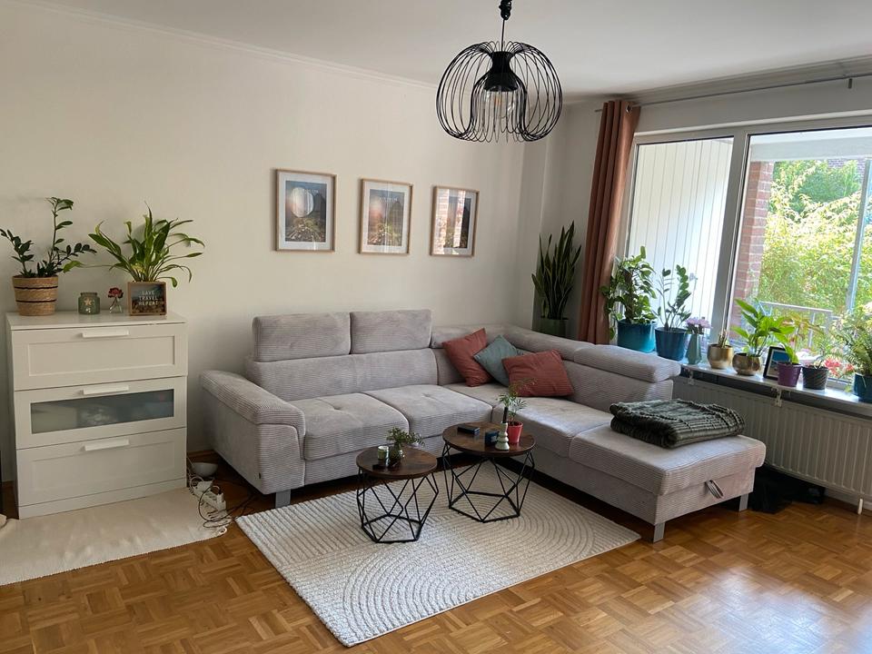 Thumbnail-Helle 2 -Zimmer Voll möblierte Wohnung mit Garten und Loggiaw