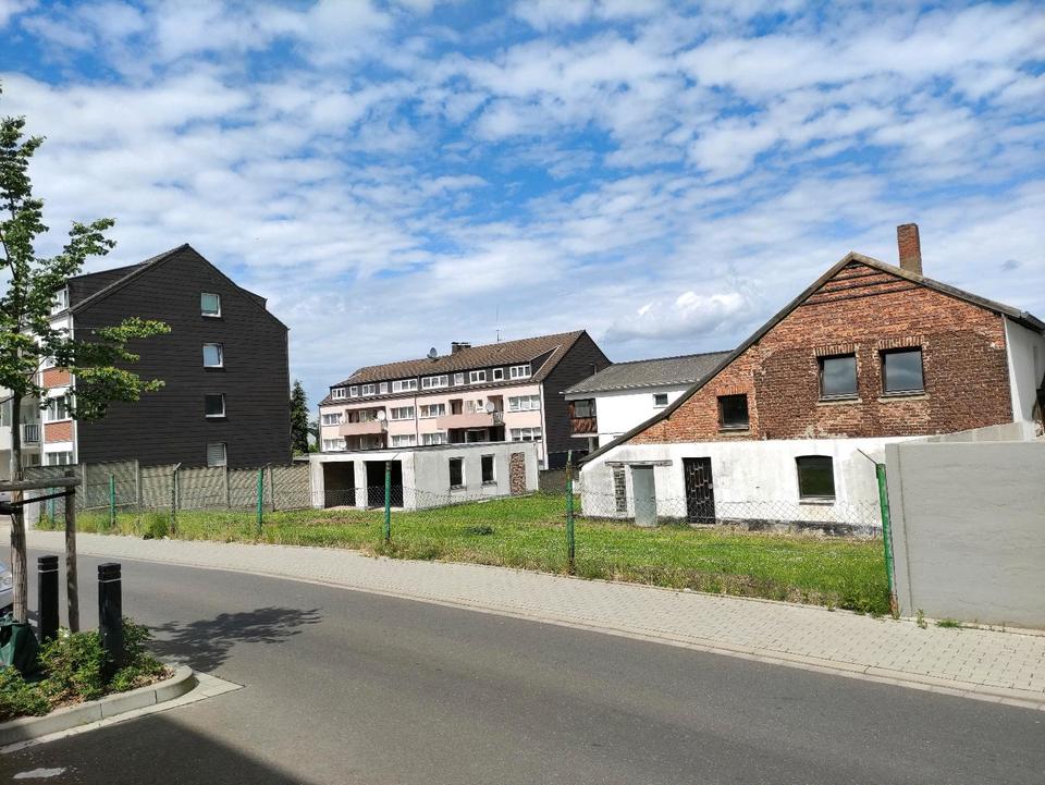 Thumbnail-Einfamilienhaus Renovierungsbedürftig