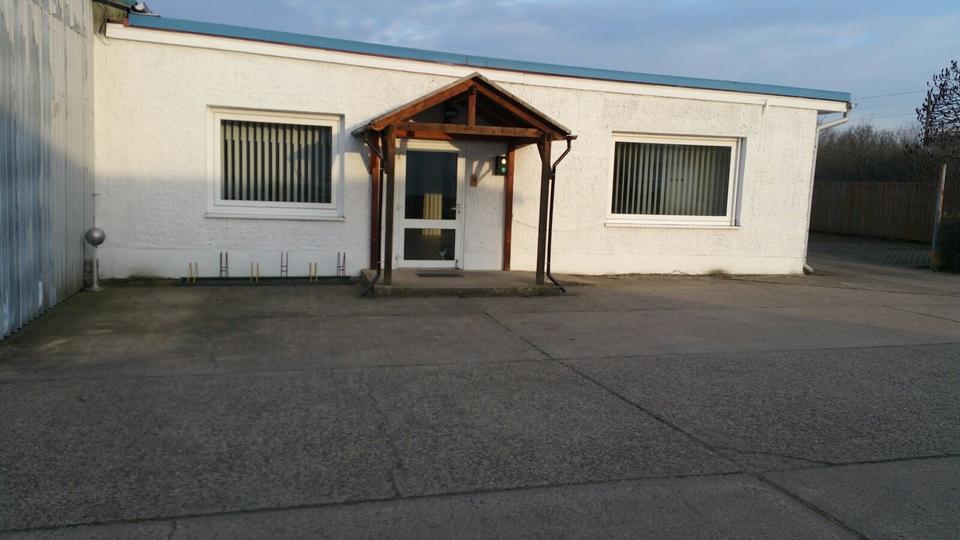 Thumbnail-170 qm Gewerbeimmobilie Einzelhandel Lagerhalle zur Miete an B187