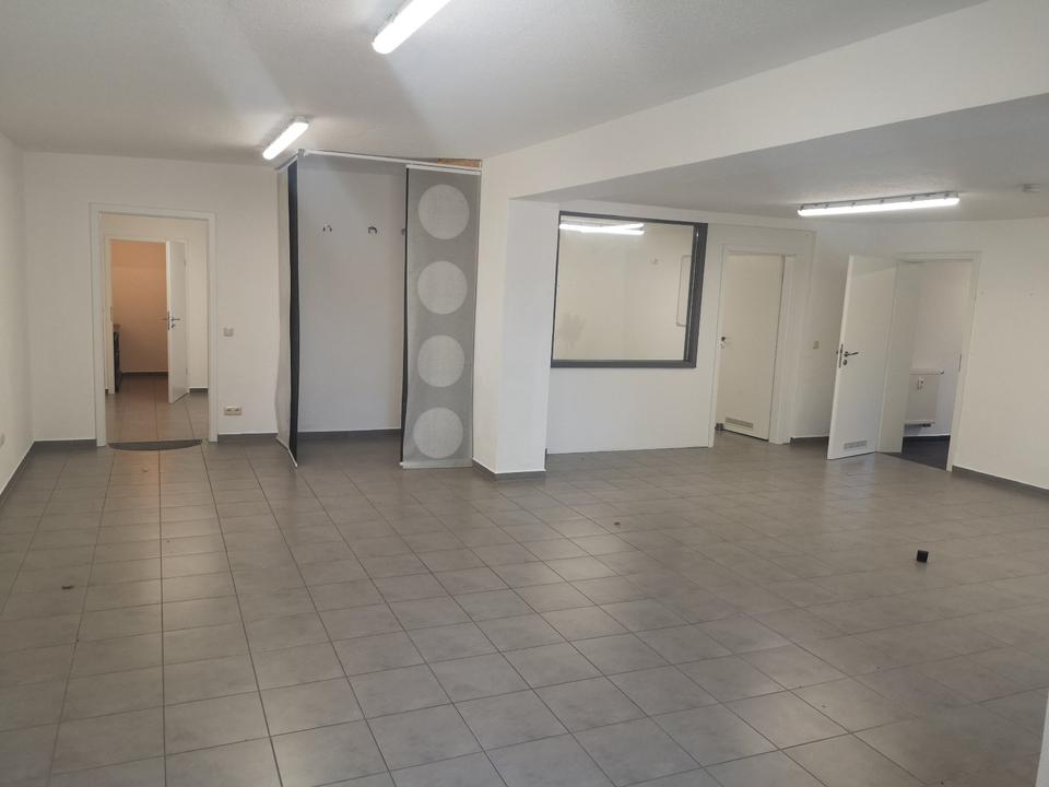 Thumbnail-Büro und Geweberäume