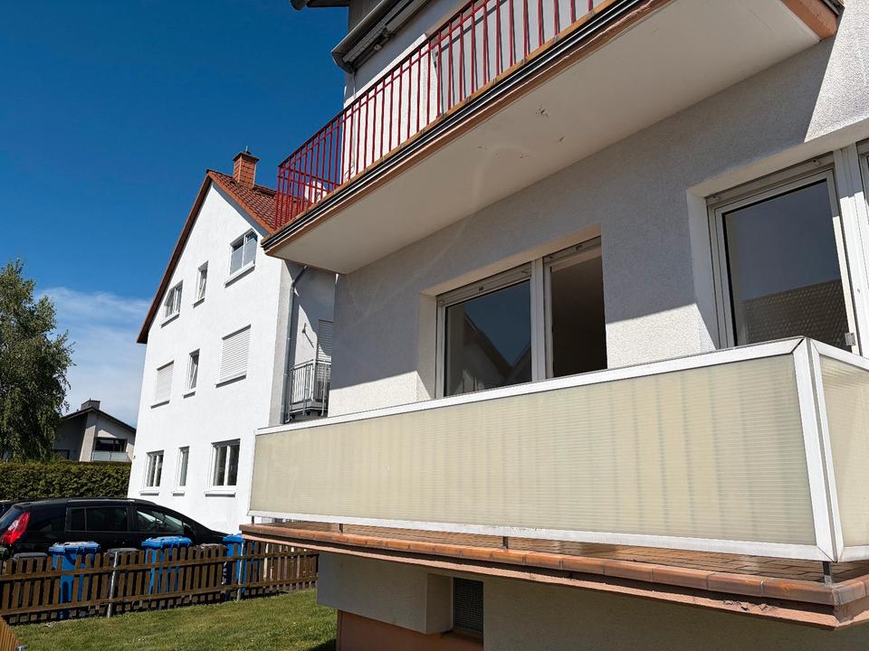 Thumbnail-Modernisierte 3-Zimmer-Wohnung mit 2 Balkonen & Garage