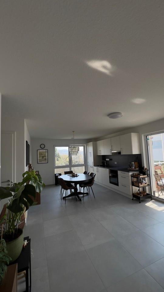 Thumbnail-Neubau 2024: 3 Zimmerwohnung mit Balkon und Einbauküche