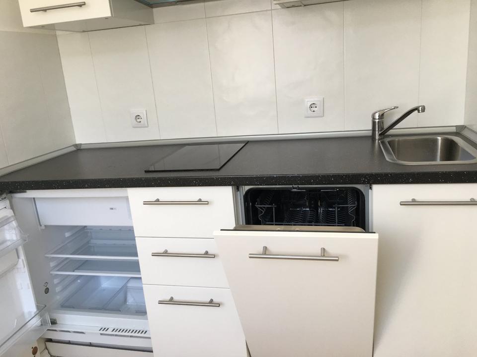 Thumbnail-2-Zimmer Wohning mit Einbauküche. Zentrum