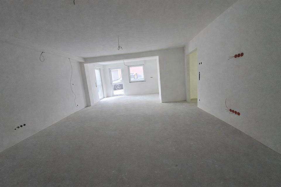 Thumbnail-3 Zimmer EG Wohnung - Erstbezug nach Kernsanierung - Barrierefrei