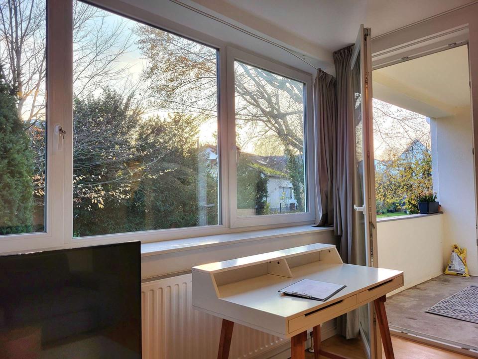 Thumbnail-Möblierte 1-Zimmer-Wohnung mit Balkon in beliebter Lage