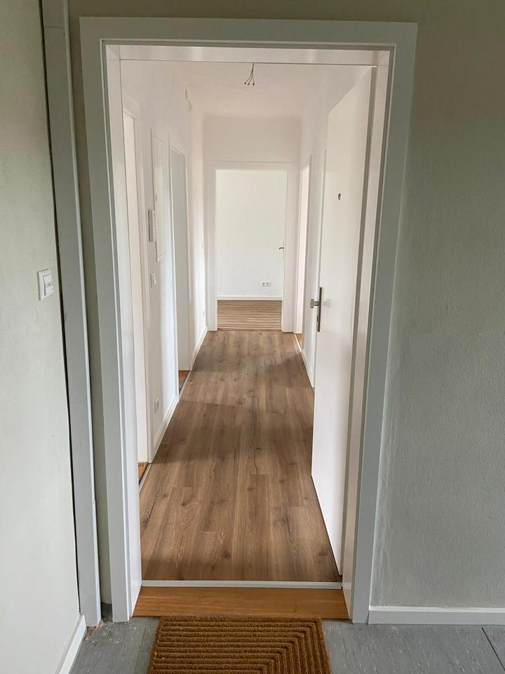 Thumbnail-Helle 3‑Zimmer‑Wohnung mit Süd‑Balkon in Kelheim‑Affecking