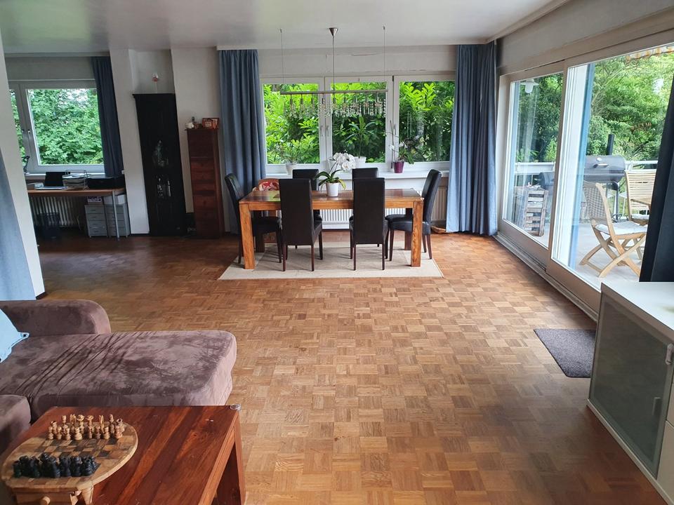 Thumbnail-Helle 3-Zimmer-Wohnung mit Garten, voll möbliert auf Zeit.