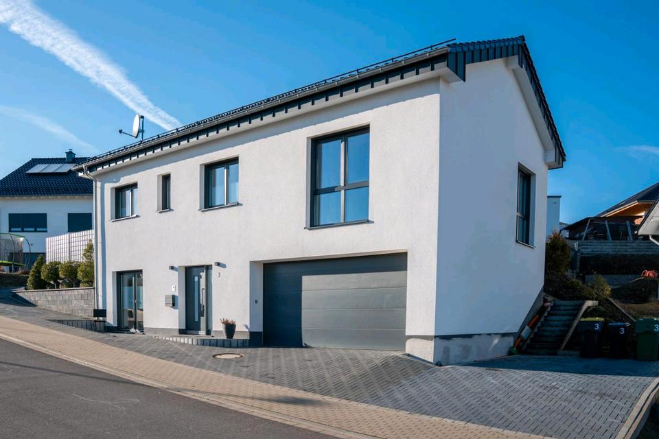 Thumbnail-Freistehendes Einfamilienhaus -Top Zustand!