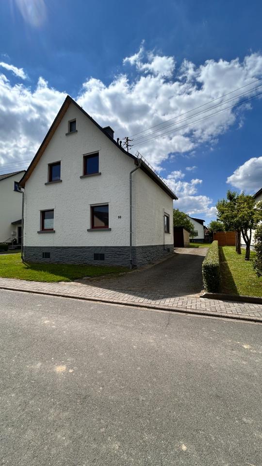 Thumbnail-Freistehendes Haus Einfamilienhaus zum renovieren