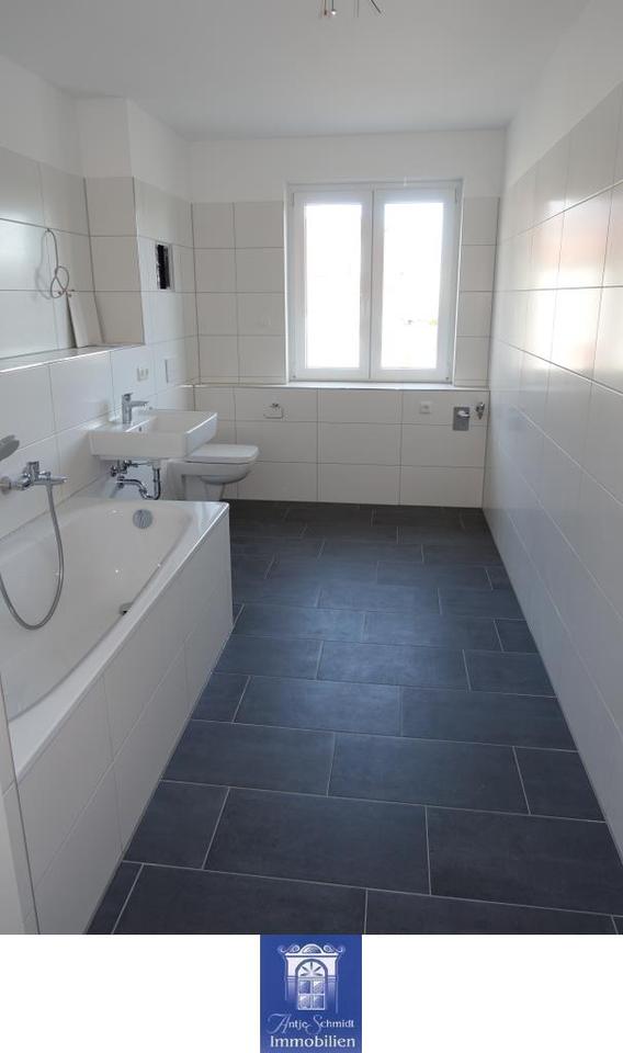 Thumbnail-Modern ausgestattete 4-Zimmer-Familienwohnung mit Balkon und Fußbodenheizung!