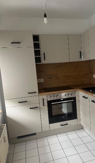 Thumbnail-Helle 2-Zi.-EG- Wohnung mit Terrasse und TG Parkplatz