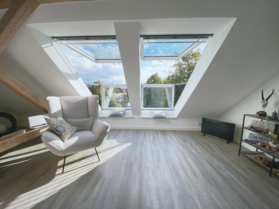 Thumbnail-+ MÖBLIERTE 2 ZI. DACHWOHNUNG + AB FEB. + nahe UNI & WASSER +