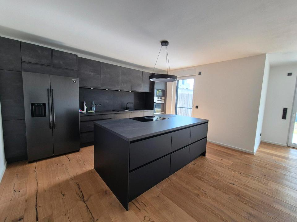Thumbnail-Moderne Erdgeschosswohnung mit Garten + Stellplatz in Seelze Süd