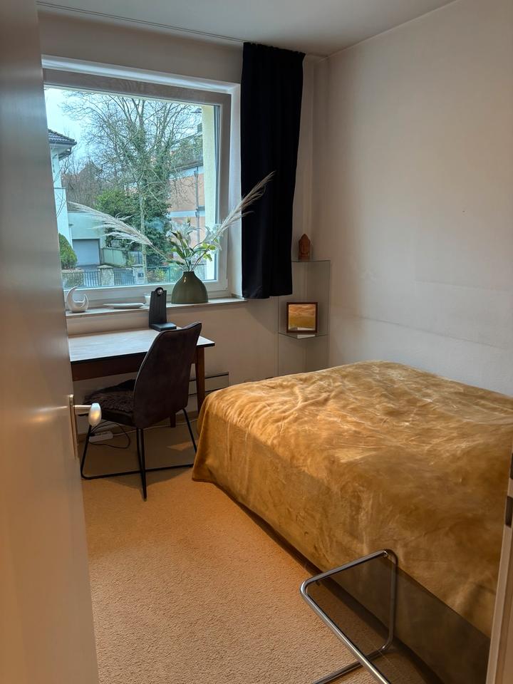 Thumbnail-Ich biete Unterkunft für Karnevals Tage mitten in Köln Süd