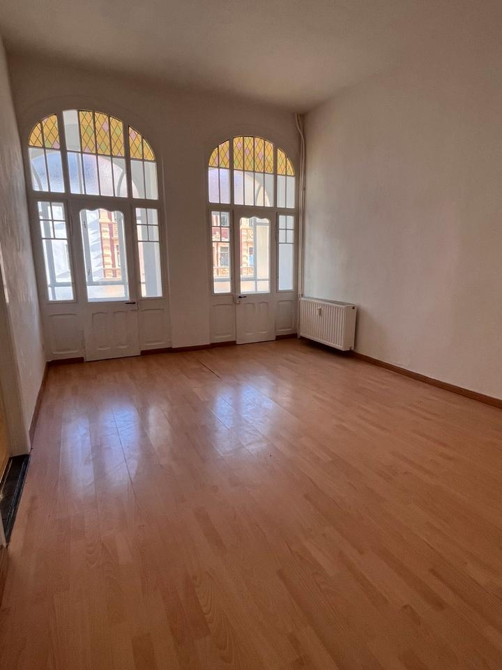 Thumbnail-Große 4 Raumwohnung in Weißenfels mit Balkon