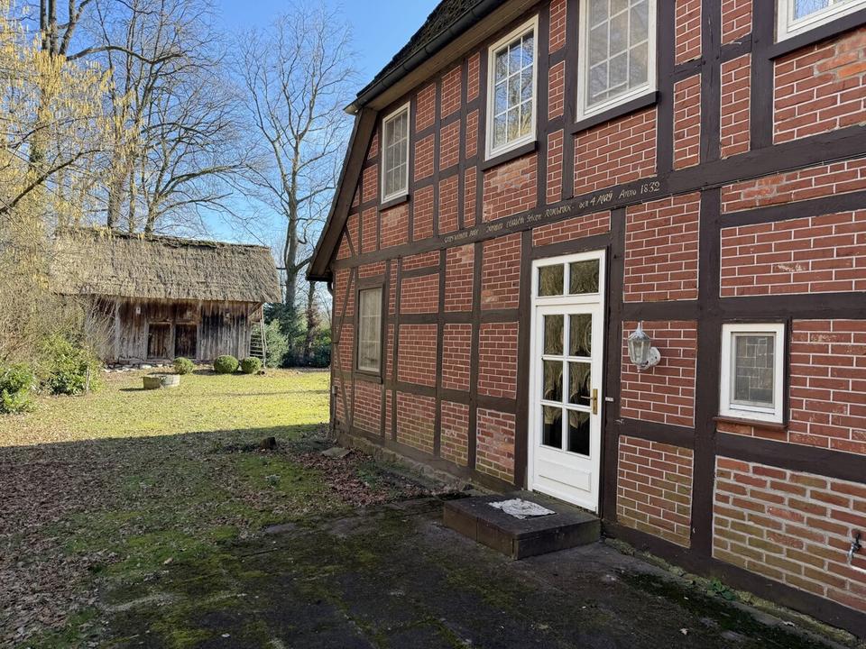 Thumbnail-Wohnung im auf zwei Ebenen - Charmantes Fachwerkhaus mit Garten