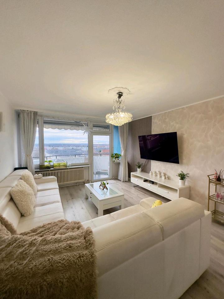 Thumbnail-Zwischenmiete 14. OG: Möbliert, View, All-In