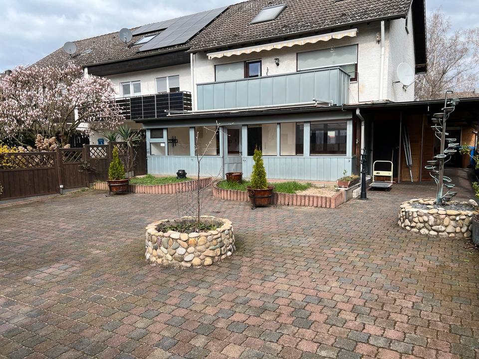 Thumbnail-2 Zimmer , Küche , Bad , Wintergarten + Garten