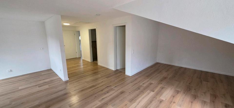 Thumbnail-3Zi. Wohnung 80qm ab sofort zu vermieten