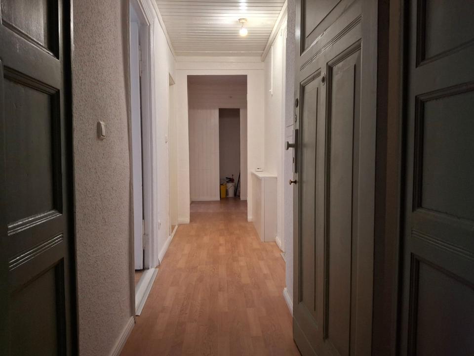 Thumbnail-3 Zimmer Eigentumswohnung 85 qm,renoviert,zu verkaufen