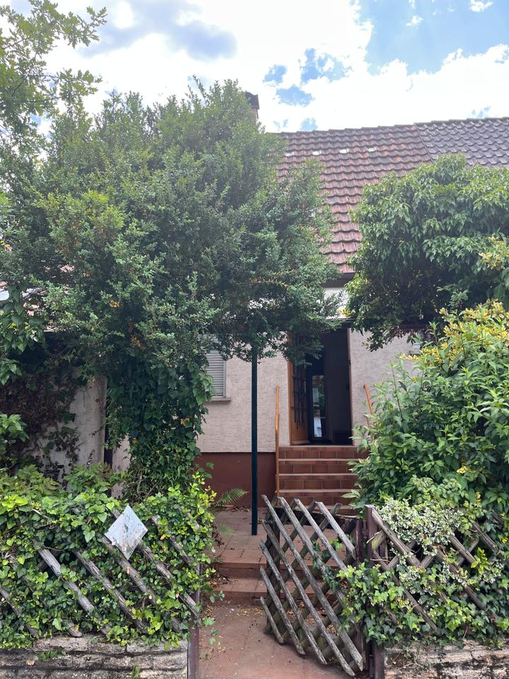 Thumbnail-Doppelhaushälfte im Bruckwasen mit Garten