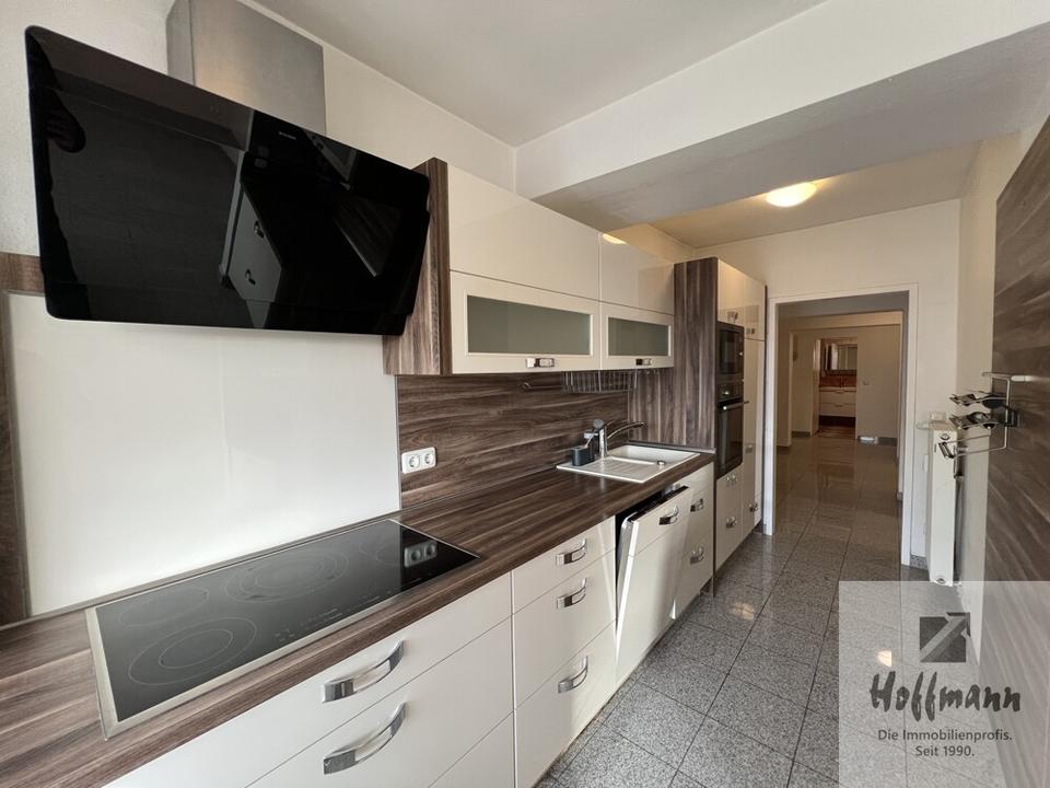 Thumbnail-137 m² Wohnkomfort mit zwei Balkonen und moderner Küche