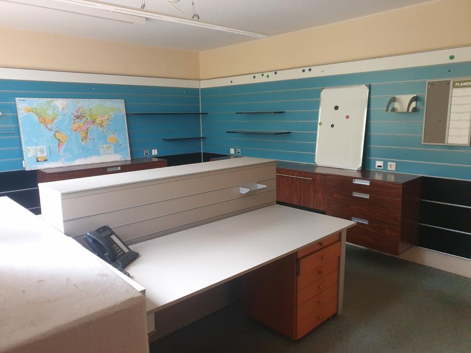 Thumbnail-Schönes Solitärbüro, 2 Räume Lager WC ca. 60 qm + optionale Lage