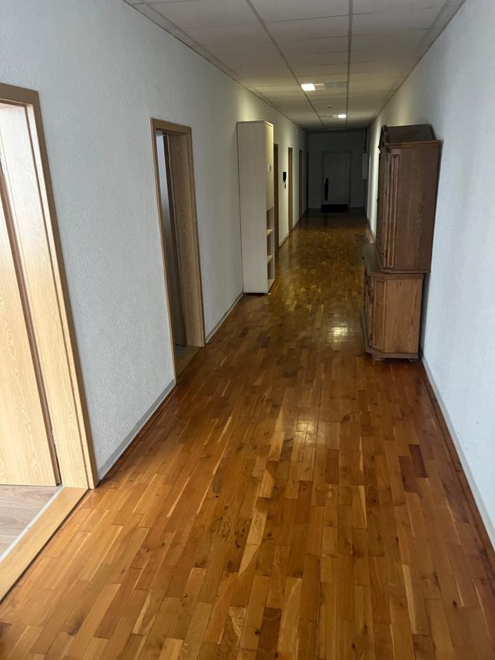 Thumbnail-Schöne Wohnung m. Rollstuhlgerechtem Zugang u. PKW Stellplatz