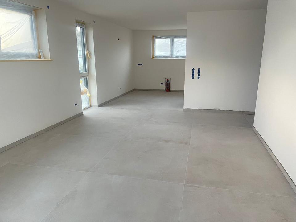 Thumbnail-Neubau: Moderne 4-Zimmer-OG-Wohnung mit großem Balkon