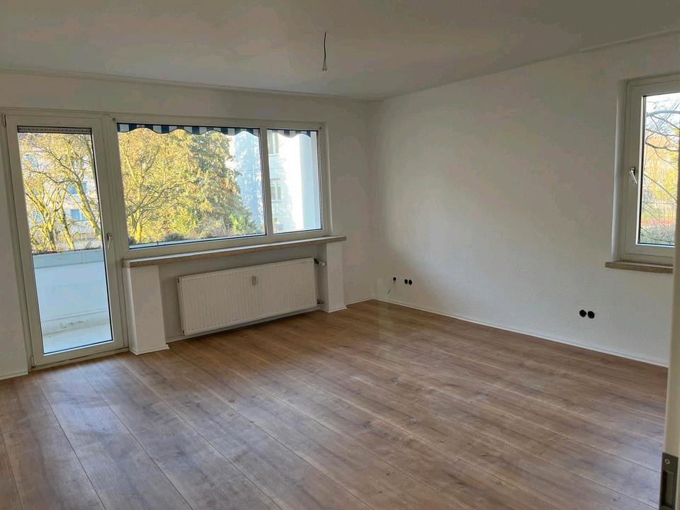 Thumbnail-sanierte Zwei- Zimmerwohnung in Hannover-Ahlem; ruhige zentr.Lage