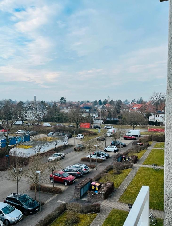 Thumbnail-Stilvolle 3-Zimmer-Dachgeschosswohnung