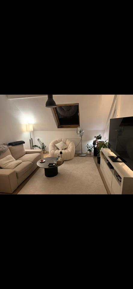 Thumbnail-Gemütliche 2 Zimmerwohnung in Rüttenscheid !