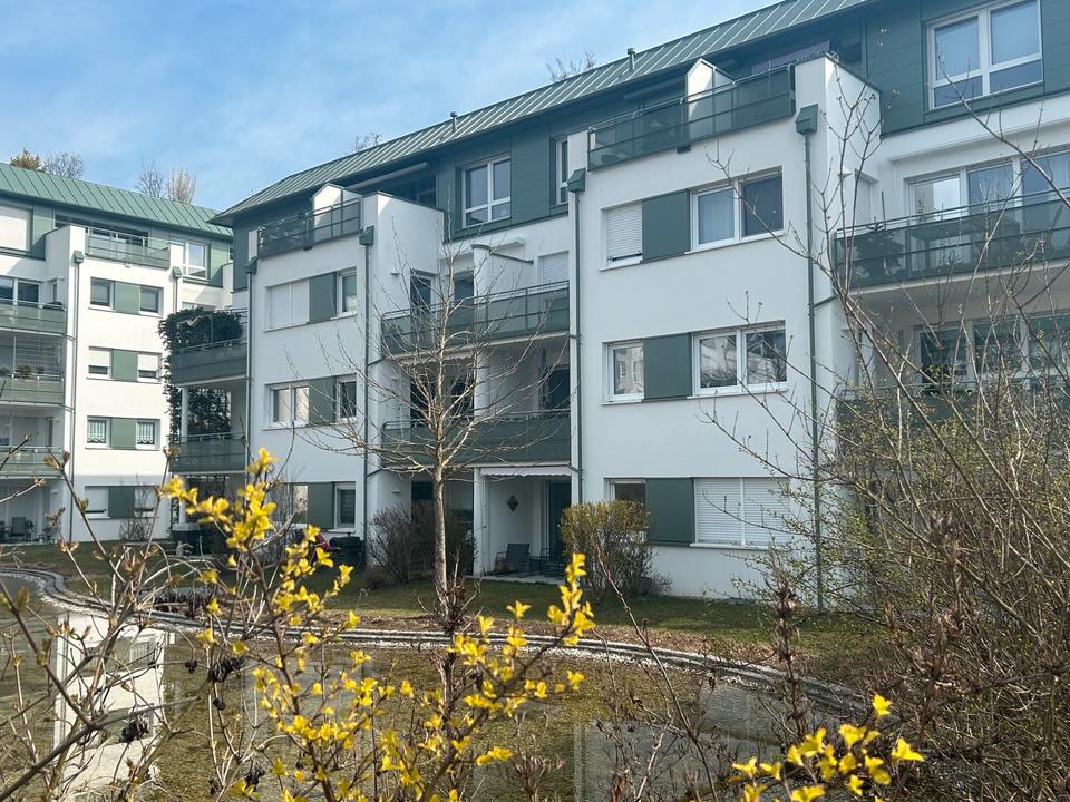 Thumbnail-Moderne und hochwertige 3 Zimmer Eigentumswohnung Uninähe