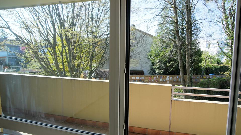 Thumbnail-Schöne Sonnige 4-Zimmer-Wohnung mit großem Balkon & Top-Anbindung