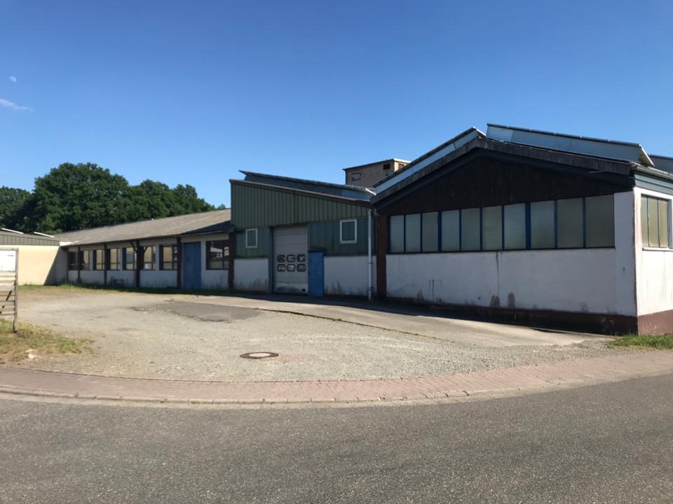 Thumbnail-Vielseitige Lagerhallen & Werkstattflächen (150 - 3000qm)