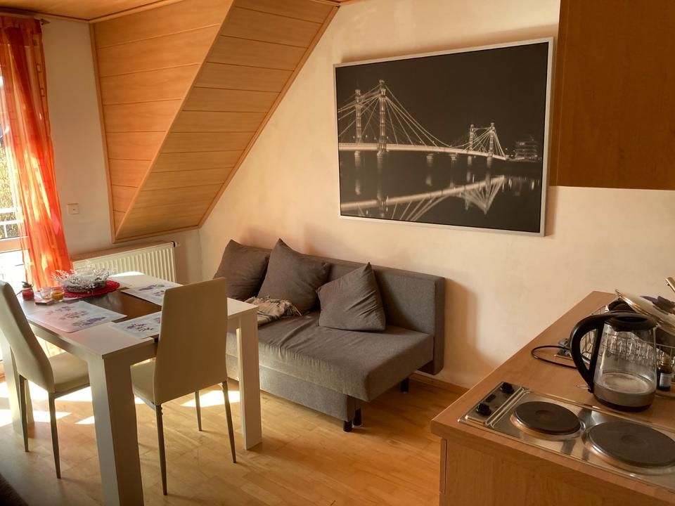 Thumbnail-Schöne ruhige zwei Zimmer Wohnung in Nürnberg Eibach